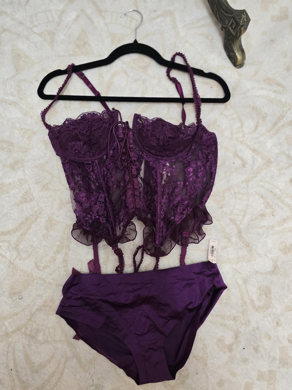 Victoria's Secret Plum Lace Bustier Corset - Picture 2 of 7
